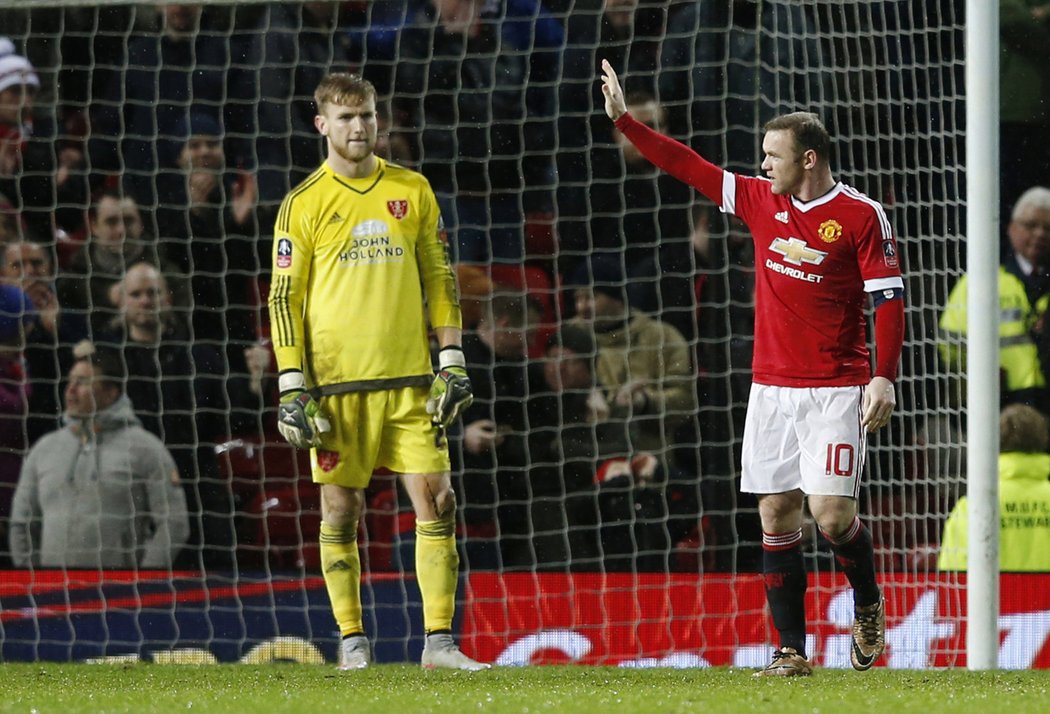 To bylo radosti. Wayne Rooney proměnil v nastavení penaltu a Manchester United vyhrál v FA Cupu nad Sheffieldem United 1:0.