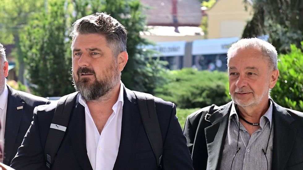 Zdeněk Psotka (vlevo) by se mohl vrátit do role technického ředitele FAČR