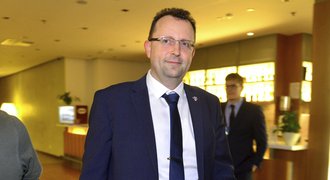 Na šéfa FAČR opět kandidují Fousek a Malík. UEFA chce změnu stanov