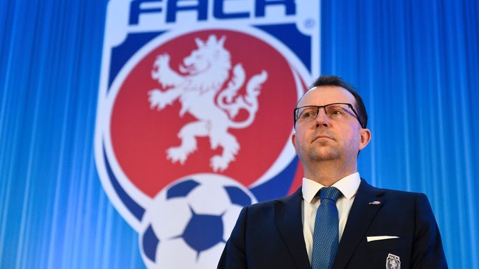 Předseda Fotbalové asociace České republiky (FAČR) Martin Malík na mimořádné valné hromadě FAČR 5. února 2019 v Nymburku.