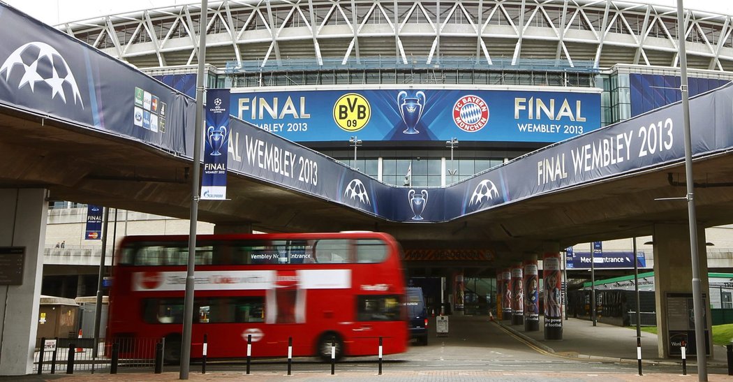 Stadion Wembley, kde proběhne finále Ligy mistrů mezi Bayernem Mnichov a Borussií Dortmund