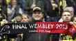 Natěšení fanoušci na německé finlále Ligy mistrů ve Wembley