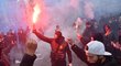 Protest fotbalových hooligans na Staroměstském náměstí