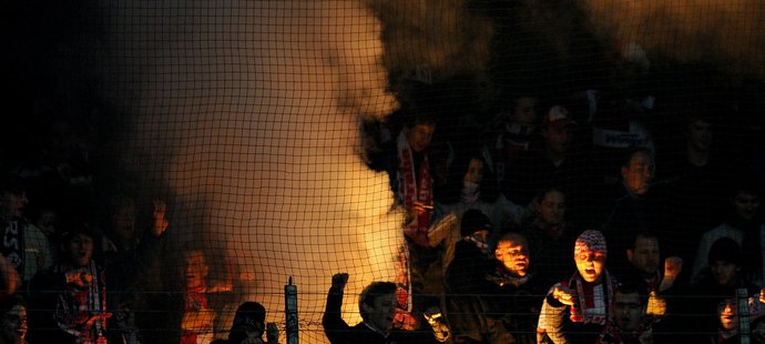 Fanoušci pražské Slavie nebyli ani tentokrát v klidu