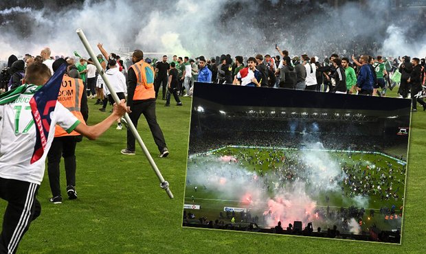 Šílenství ve Francii. Fans St. Étienne po sestupu řádili, hráči utíkali