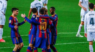 Messi dorovnal Xaviho v počtu startů za Barcelonu, slavil krásnými góly