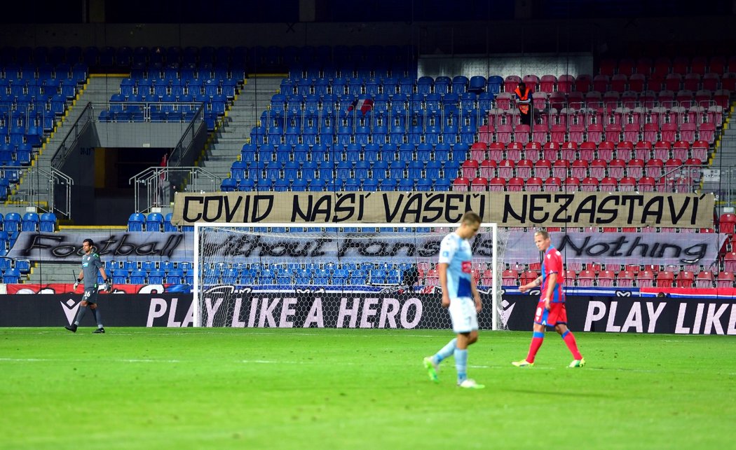 Od května se na české fotbalové stadiony budou v alespoň malém množství vrátit fanoušci
