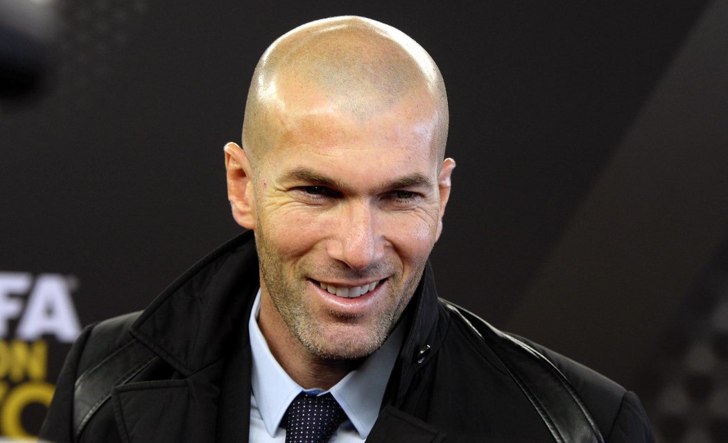 Jeden z nejlepších fotbalistů všech dob, Zinedine Zidane, během vyhlášení Zlatého míče 2013