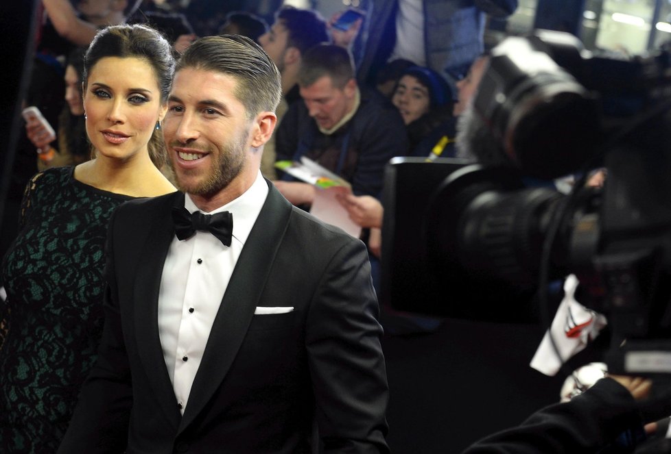 Sergio Ramos byl na slavnostním vyhlášení Zlatého míče oceněn coby člen nejlepší jedenáctky FIFA za rok 2013