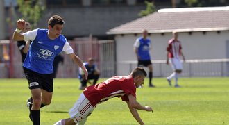 To bude nervák! FNL vedou Budějovice a Táborsko, o bod zpět je Hradec