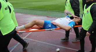 Dusno v Baníku: Svozil je vážně zraněný, řeší se budoucnost trenérů