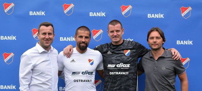 Milan Baroš a Jan Laštůvka prodloužili smlouvu s Baníkem Ostrava