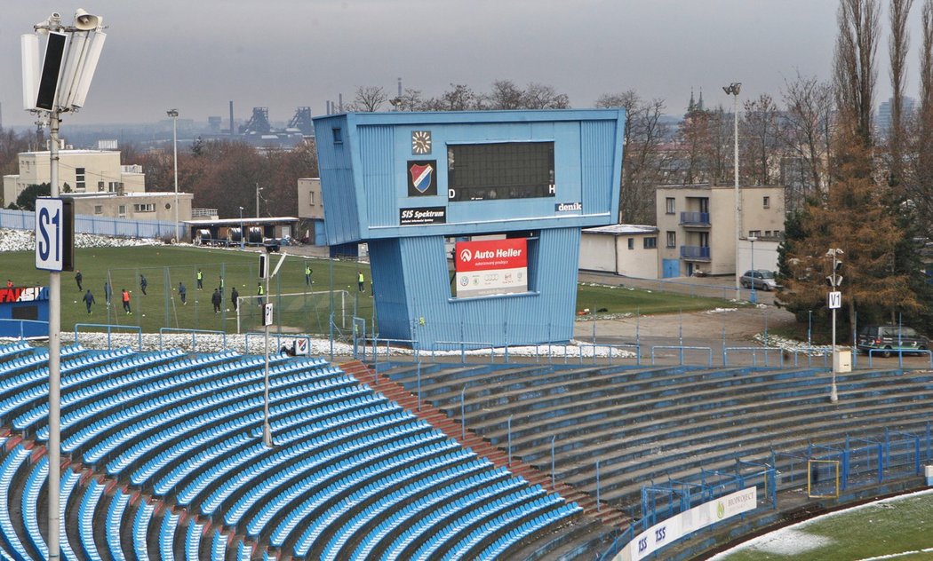 Sedačky ze stadionu Bazaly pomohou. Ostrava výtěžek z jejich dražby pošle do dětských domovů