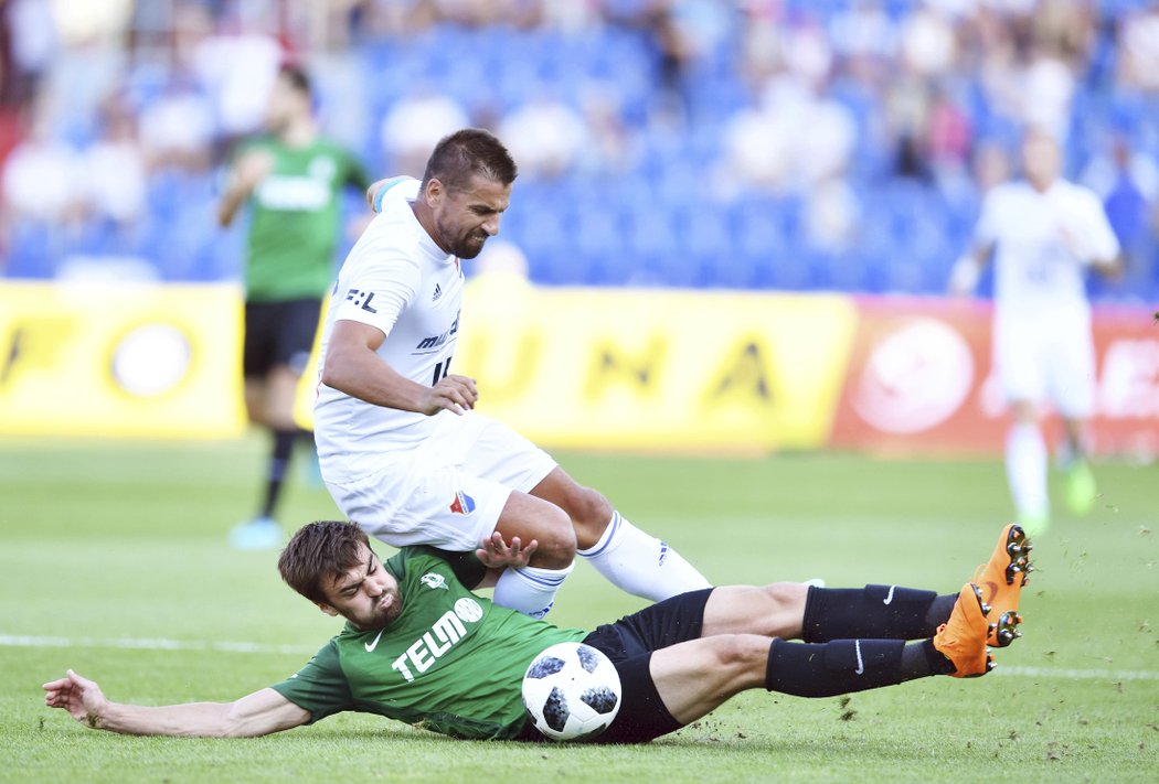 Milan Baroš a David Hovorka chodili ostře do vzájemných soubojů