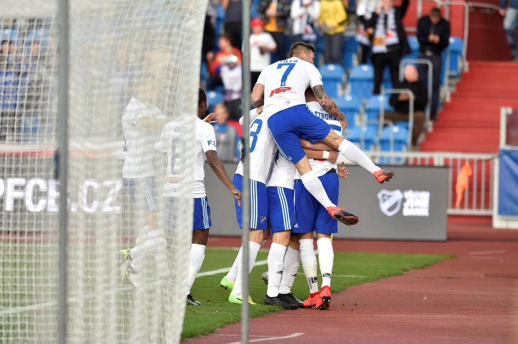 Gólová radost fotbalistů Baníku Ostrava v zápase proti Příbrami