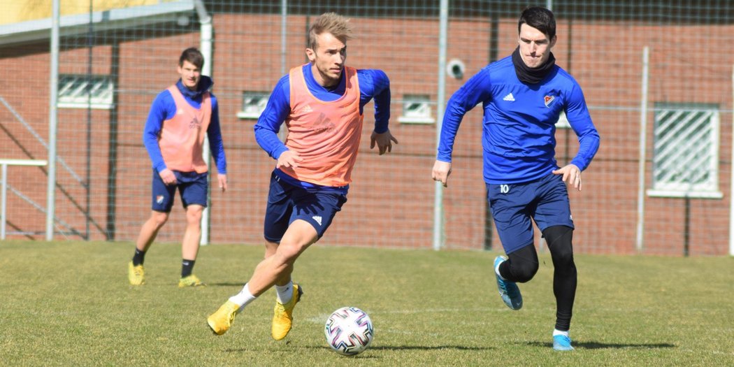 Fotbalisté Baníku Ostrava při tréninku