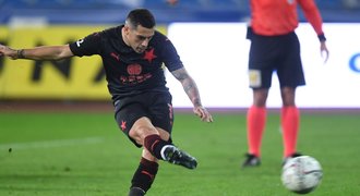 SESTŘIHY: Sparta dál vítězí, Slavia rozhodla penaltou. Sigma obrala Plzeň