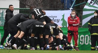 SESTŘIH: Bohemians - Baník 0:2. Dva góly v závěru, rozhodl Kuzmanovič