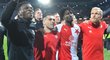 Slavící Slavia pod hostujícím kotlem