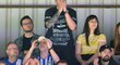 Po sportovní stránce sice majitel fotbalového Liberce moc důvodů k úsměvu nemá, v soukromí se ale těší z radostné noviny. Po sportovní stránce sice majitel fotbalového Liberce moc důvodů k úsměvu nemá, v soukromí se ale těší z radostné noviny.