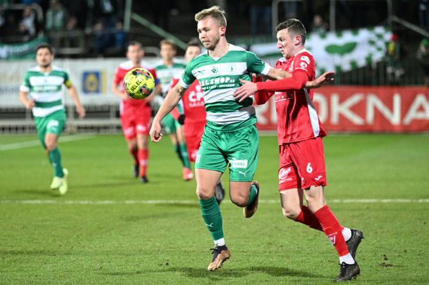 Václav Drchal z Bohemians a Marek Icha z Pardubic Václav Drchal z Bohemians a Marek Icha z Pardubic