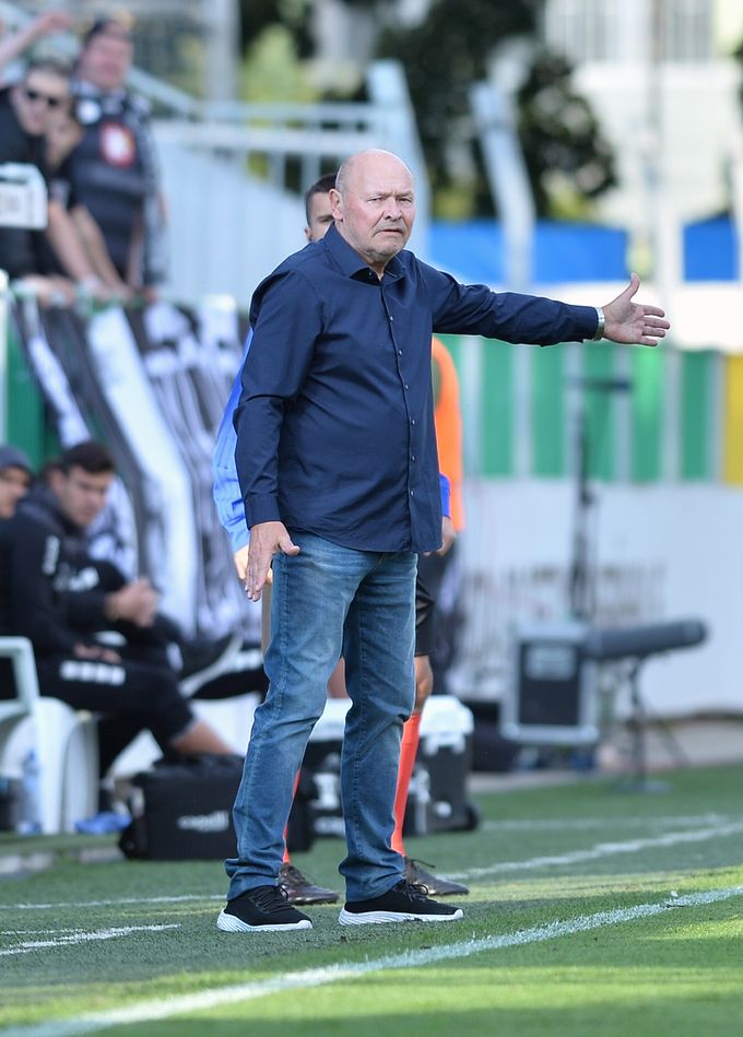 Žádná tiki-taka, ale organizace! Koubek popsal úspěch šestého Hradce Žádná tiki-taka, ale organizace! Koubek popsal úspěch šestého Hradce