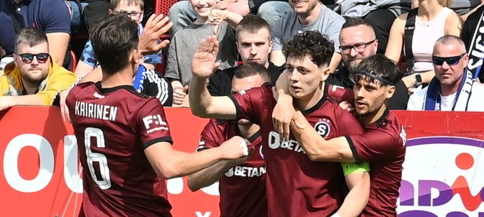 ONLINE + VIDEO: Olomouc - Sparta 0:2. Krejčí řádí, přidal druhý gól
