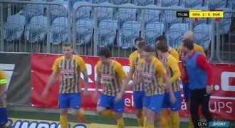 SESTŘIH: Opava - Dukla 2:0. Skuhravého těžký návrat, pálili Smola a Stáňa