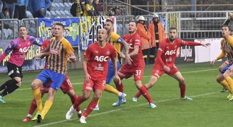 SESTŘIH: Opava - Teplice 0:1. Znovu Mareš! Skláři tlačí na elitní šestku