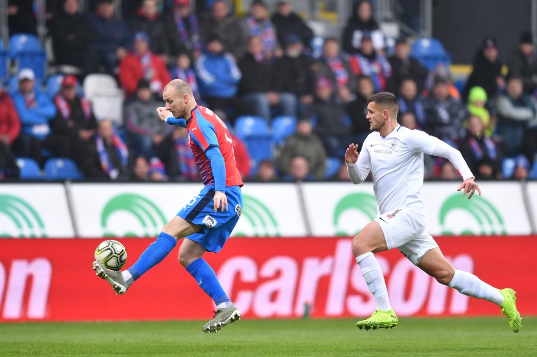 Plzeňský útočník spálil v úvodu utkání s Libercem velkou šanci