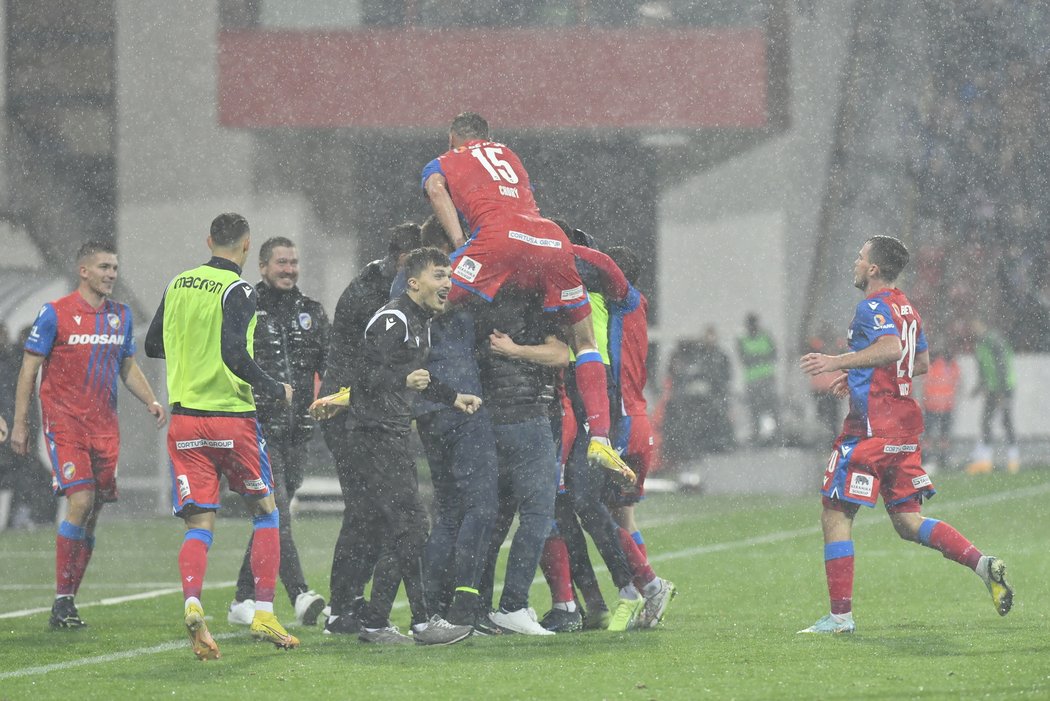 Plzeňský radost po gólu na 3:0