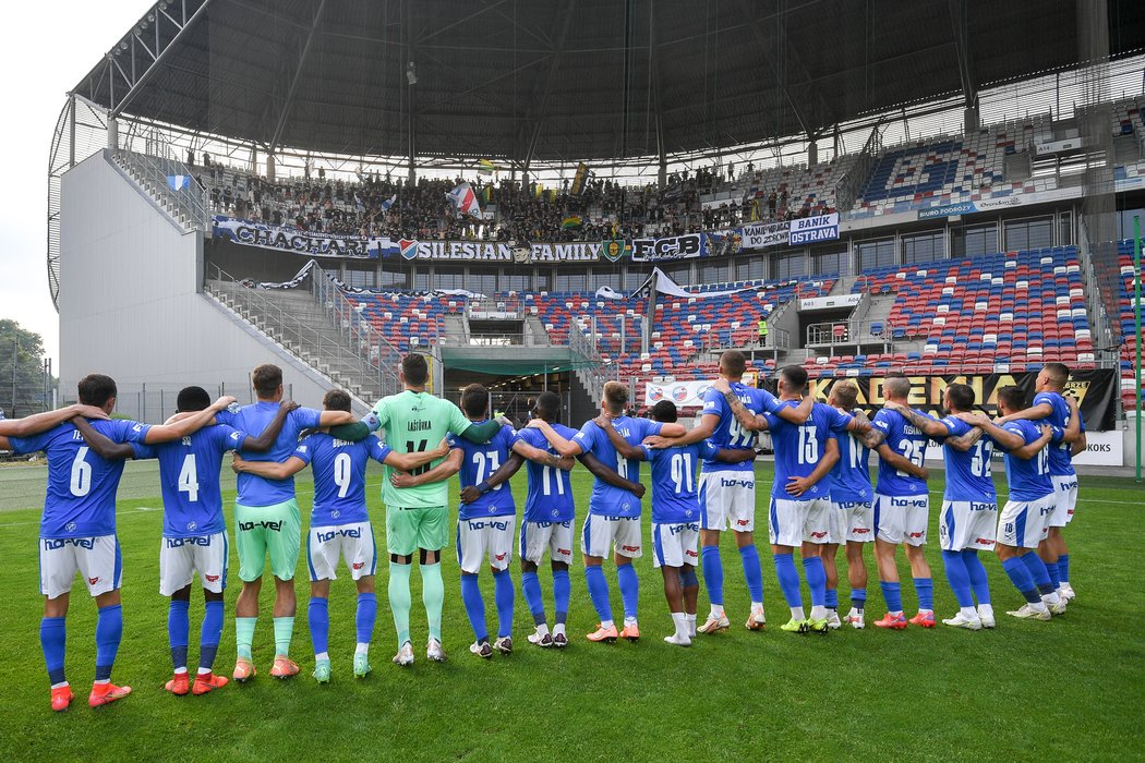 Děkovačka Baníku po výhře v ligové generálce s Górnikem Zabrze