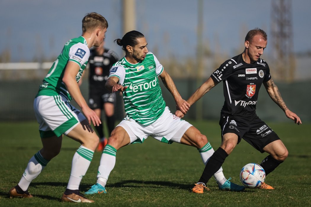 Hradec Králové si v přípravném duelu v Turecku poradil s polským týmem Lechia Gdaňsk 3:0