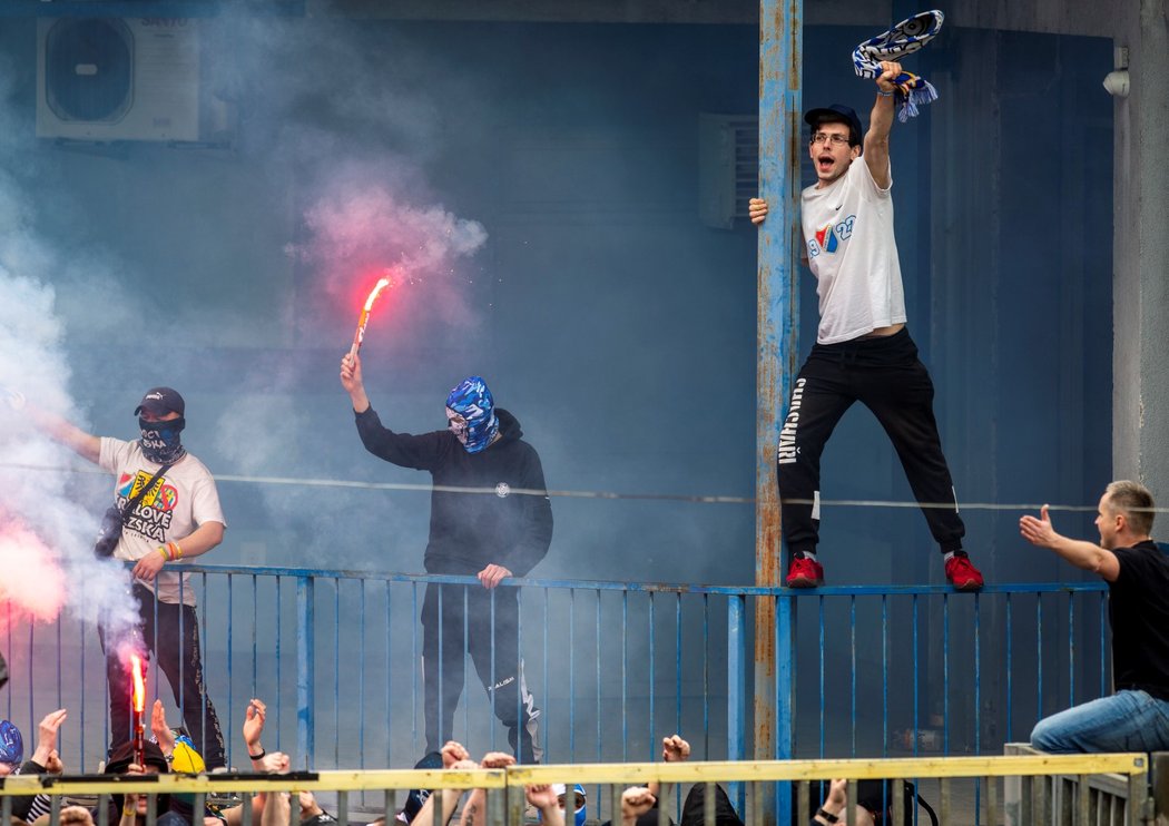 Ostravští fanoušci přijeli do Olomouce i přesto, že se nedostali na stadion