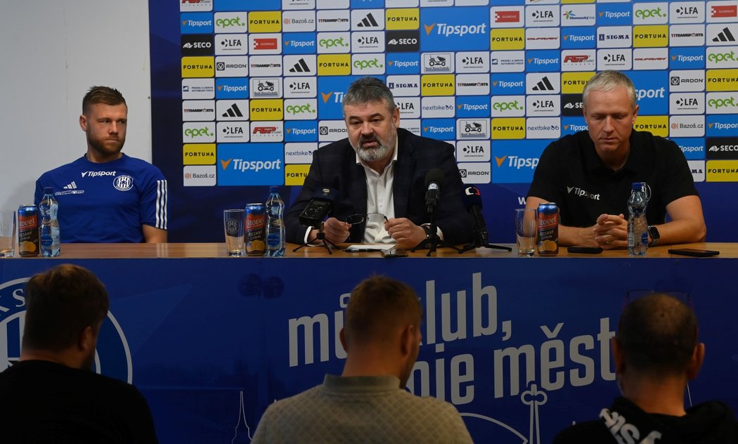 Olomoucký sportovní manažer Ladislav Minář promluvil na tiskové konferenci před startem jarní části FORTUNA:LIGY