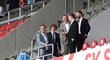 Tomáš Souček, Alex Král, Vladimír Coufal, Milan Škoda a Josef Hušbauer na tribuně před utkáním Slavie proti Českým Budějovicím