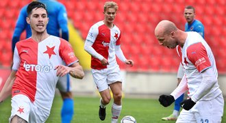 Slavia před jarem: Plavšič a Krmenčík ve formě, Madsen místo Stancia