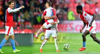 Slavia hledá nového Robocopa. Kdo na Baníku nahradí Coufala?