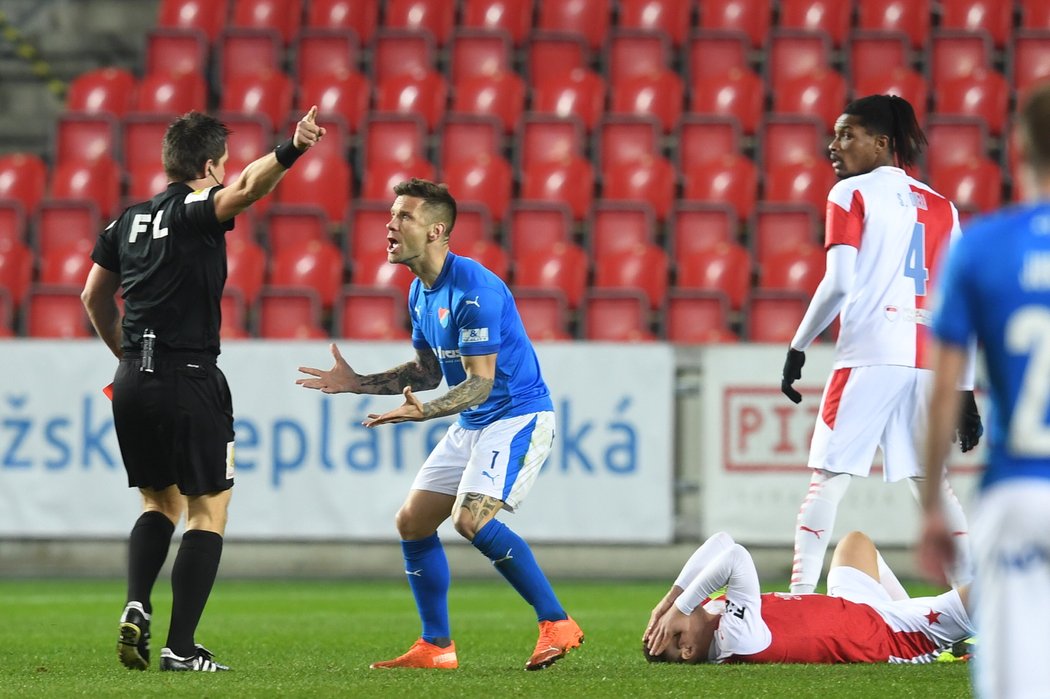 Martin Fillo byl hned ve třetí minutě vyloučen