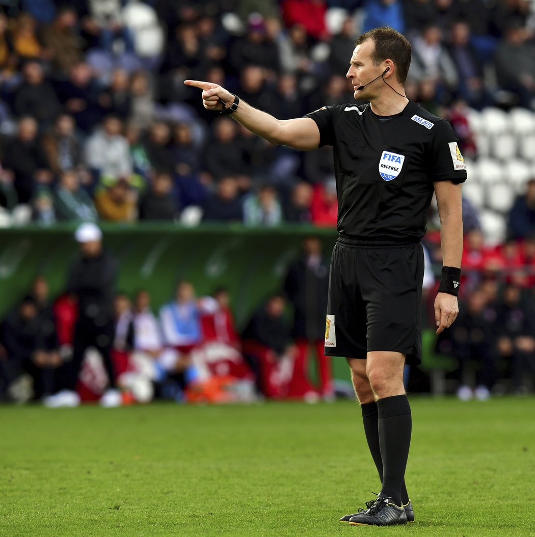 Pavel Královec vysvětlil kontroverzní situaci, při které sebral gól Bohemians a nařídil penaltu pro Slavii