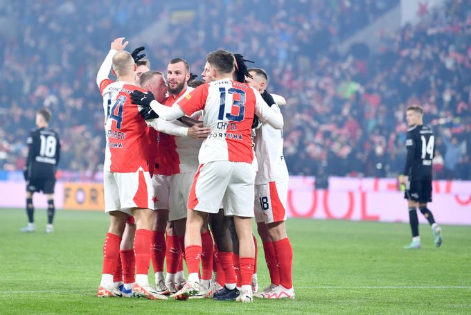 Titul může Slavii zajistit přímo Ligu mistrů. Proč nebude fandit Šachtaru? Titul může Slavii zajistit přímo Ligu mistrů. Proč nebude fandit Šachtaru?
