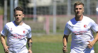 Slavia zužuje kádr. Jugas a Sýkora jdou hostovat, Mešanovič přestupuje