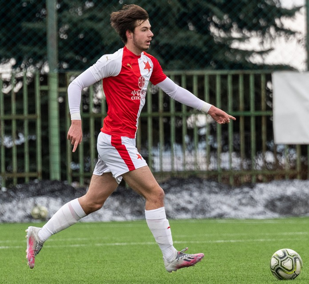 Talentovaný stoper pražské Slavie Filip Prebsl by měl s áčkem absolvovat zimní přípravu Talentovaný stoper pražské Slavie Filip Prebsl by měl s áčkem absolvovat zimní přípravu
