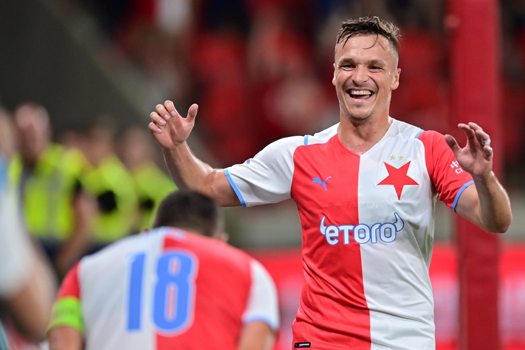 Gólová radost útočníka Slavie Stanislava Tecla po gólu do sítě Slovácka