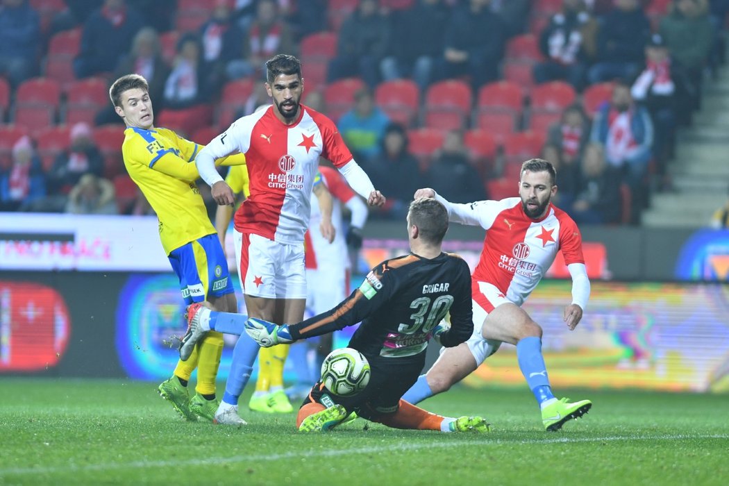 Na Slavii používají míče PUMA FINAL 1 STATEMENT