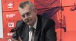 Předseda představenstva Jaroslav Tvrdík na tiskové konferenci, na které Slavia představila dvě posily