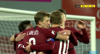 SESTŘIH: Sparta – Pardubice 2:0. Rozhodl Juliš, hosté pálili tutovky