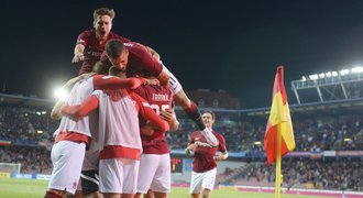 SESTŘIHY: Slavia přejela Teplice, Sparta otočila zápas se Zlínem