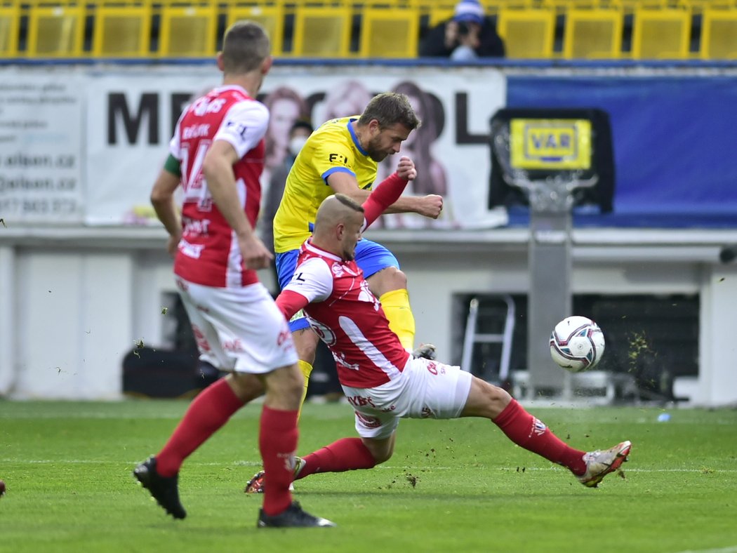 Teplice na svém stadionu přivítaly Pardubice