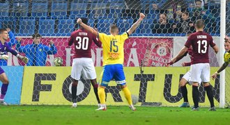 SESTŘIH: Teplice - Sparta 1:1. Emoce až do konce, hosty obral Řezníček